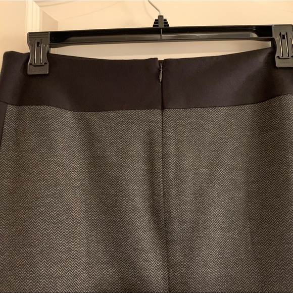 Tahari ASL Gray Color Block Skirt - Picture 6 of 8